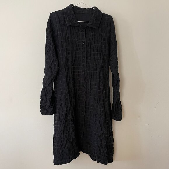 Issey Miyake Haat Long Sleeve Dress - Picture 2 of 5